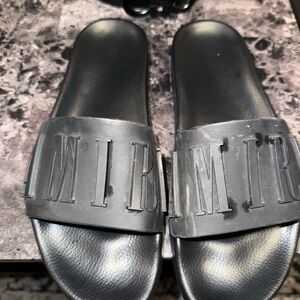 AMIRI Black Embossed Logo Slide Sandals